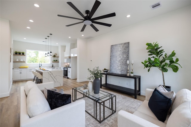 4102 Alice St, Houston, TX 77021