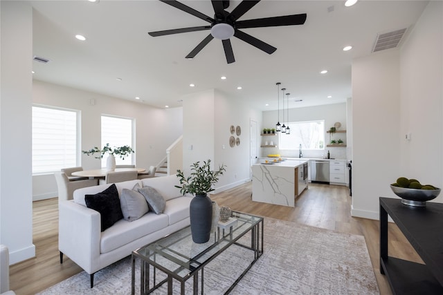 4102 Alice St, Houston, TX 77021