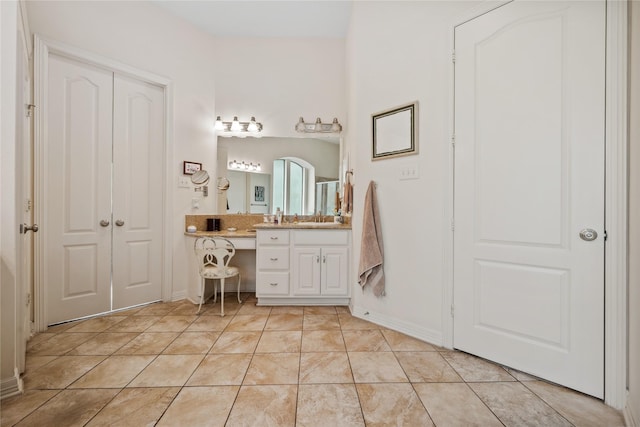 bathroom featuring vanity