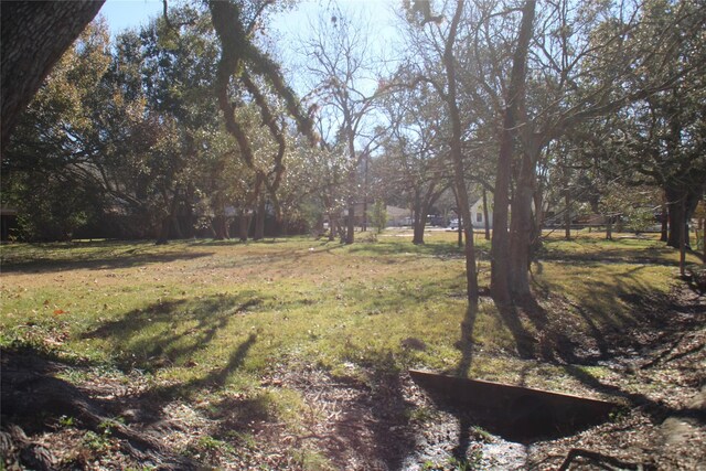 304 N Ormsby St, Alvin, TX 77511