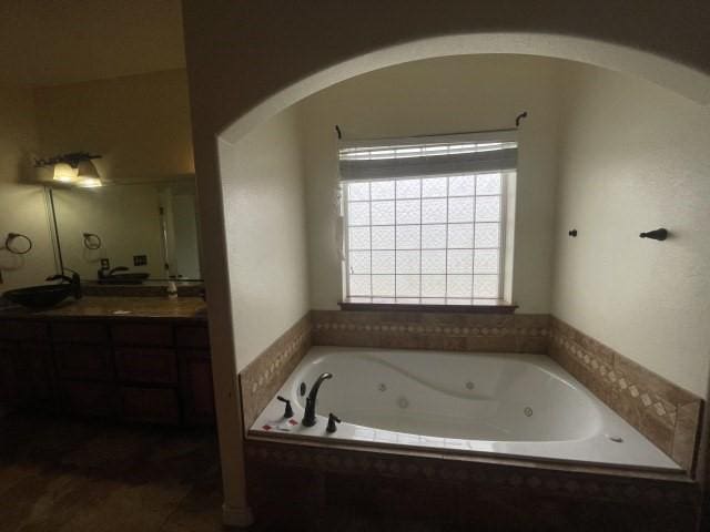7448 N US Highway 281, Orange Grove, TX 78372
