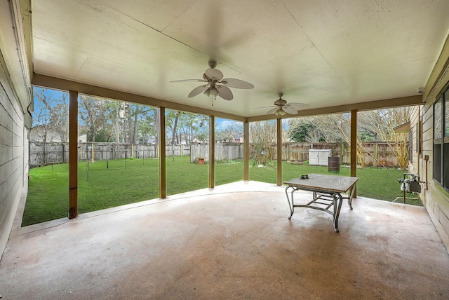 17627 Loring Ln, Spring, TX 77388 - unfurnished sunroom featuring ceiling fan