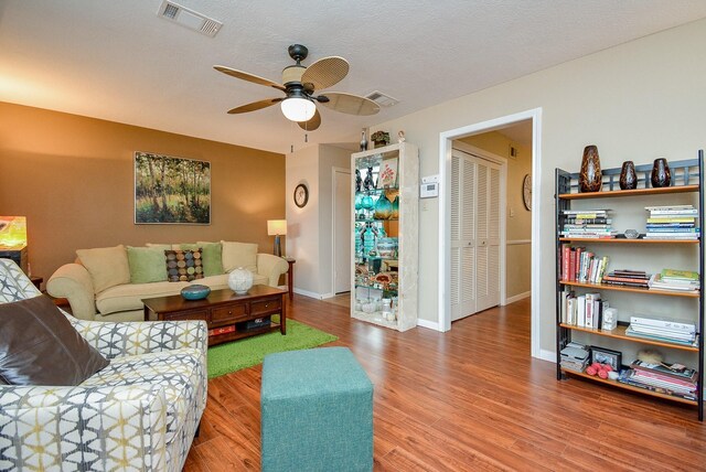 17123 Beaver Springs Dr Unit 10, Houston, TX 77090 - photo 24