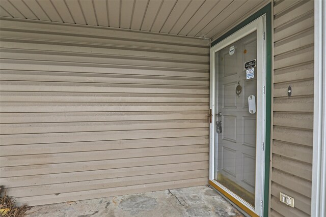 906 N Chamfer Way, Crosby, TX 77532 - view of doorway to property