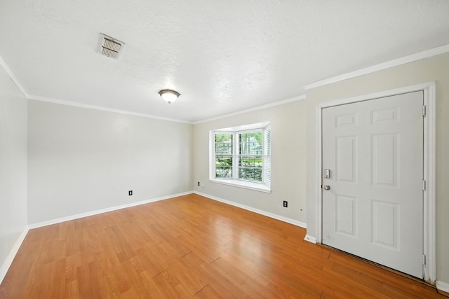 10666 Hazelhurst Dr Unit 22, Houston, TX 77043 - photo 2
