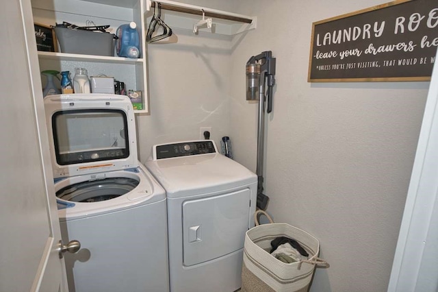 219 Lisa Marie Dr, Angleton, TX 77515 - washroom with washing machine and clothes dryer and laundry area