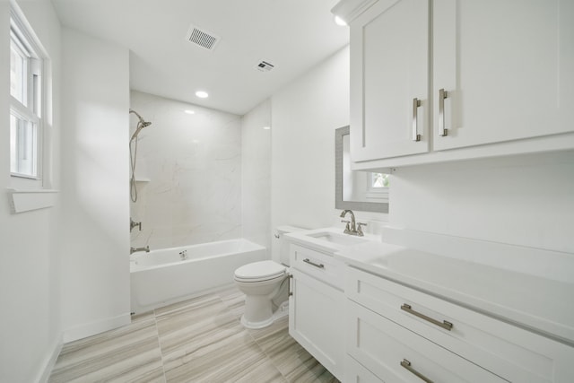 9711 Derrik Dr, Houston, TX 77080 - full bathroom featuring shower / washtub combination, toilet, vanity, and visible vents