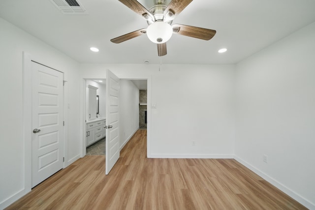 9711 Derrik Dr, Houston, TX 77080 - unfurnished bedroom with baseboards, light wood-style floors, and visible vents