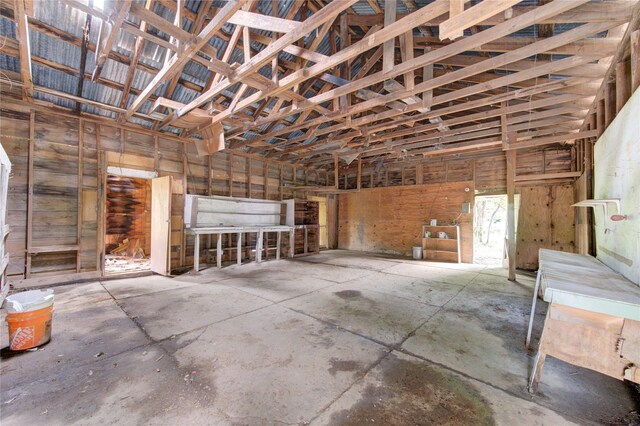 808 State Highway Loop 393, Goodrich, TX 77335 - view of garage