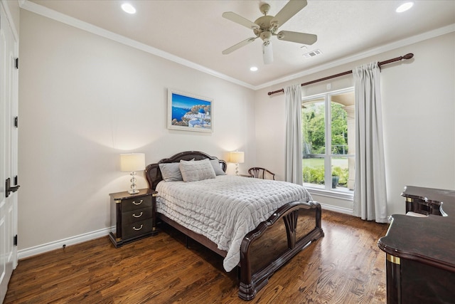 bedroom with recessed lighting, visible vents, baseboards, ornamental molding, and wood finished floors