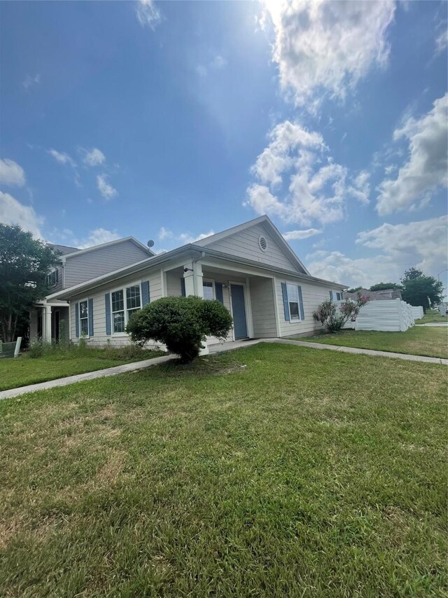 1120 Verde Trails Dr, Houston, TX 77073 - single story home with a front yard
