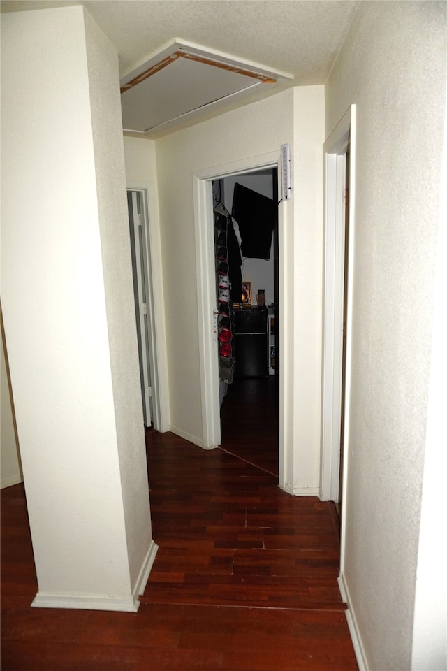 1120 Verde Trails Dr, Houston, TX 77073 - corridor featuring wood finished floors and a textured wall