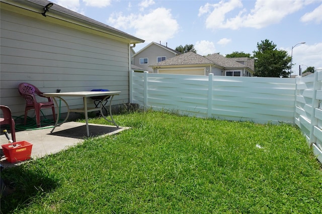 1120 Verde Trails Dr, Houston, TX 77073 - view of yard featuring a patio