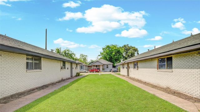 5409 Suez St Unit 4, Houston, TX 77020 - view of yard