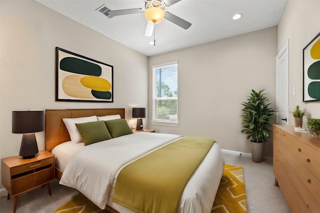 3105 Magnolia Knoll Ln, Houston, TX 77080 - carpeted bedroom featuring baseboards and a ceiling fan