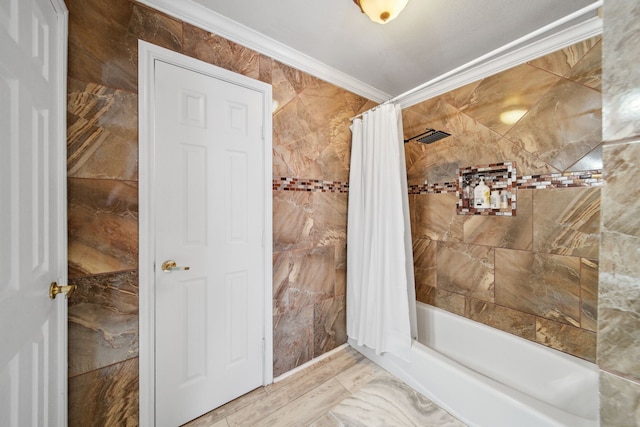 bathroom featuring shower / tub combo and visible vents