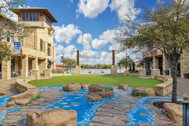 exterior space featuring a lawn