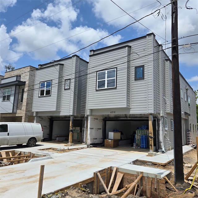 4519 Teton St, Houston, TX 77051 - exterior space