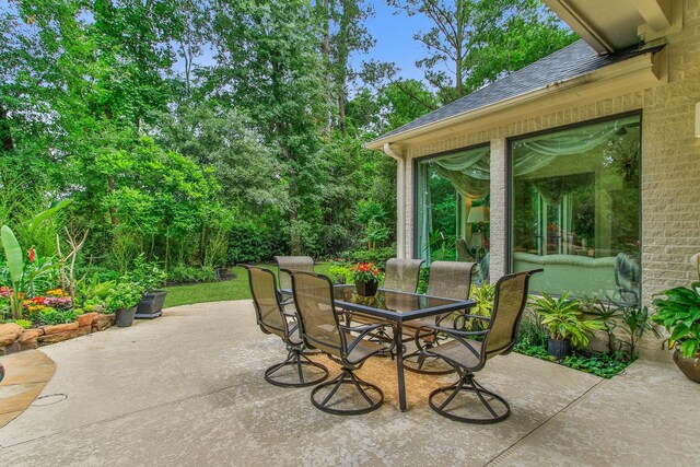 17511 Seidel Rd, Tomball, TX 77377 - view of patio / terrace with outdoor dining area