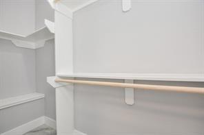 8926 Easthaven Blvd, Houston, TX 77075 - view of walk in closet