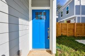 view of property entrance