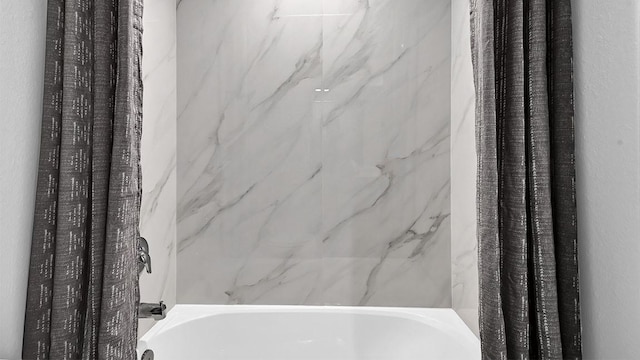 2707 Misty Elm Ln, Rosenberg, TX 77469 - full bathroom with shower / bath combination with curtain