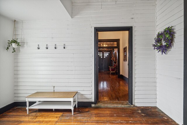 1920 Fulton St, Houston, TX 77009 - mudroom featuring hardwood / wood-style floors