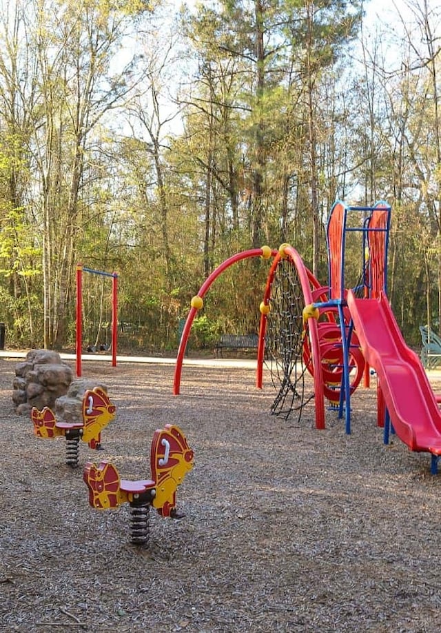 158 W Coralburst Loop, Montgomery, TX 77316 - view of communal playground
