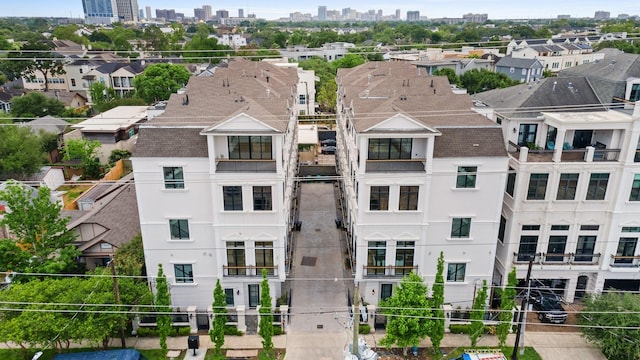 bird's eye view featuring a view of city