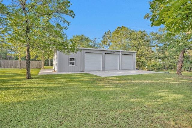 11409 E Zoe Loop Dr, Montgomery, TX 77316 - view of detached garage