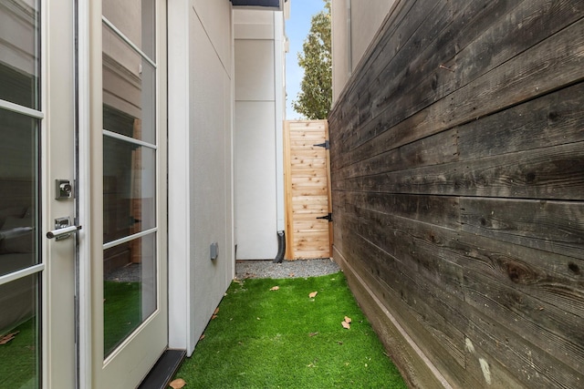 1323 Peden St, Houston, TX 77006 - view of property exterior