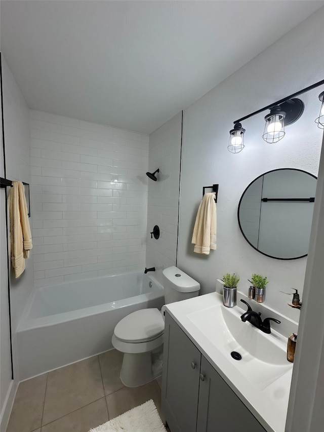 4414 Orange St, Houston, TX 77020 - full bath featuring tile patterned floors, vanity, toilet, and bathtub / shower combination
