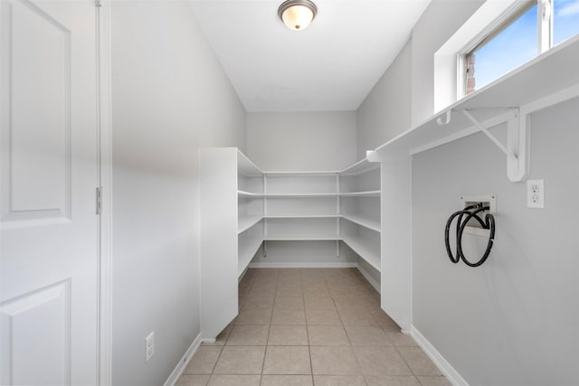8027 Lavage Ln, Baytown, TX 77521 - view of pantry