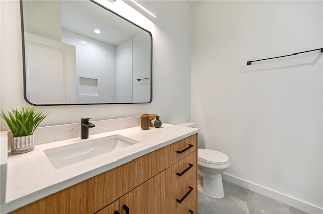 4009 New Orleans St A/B, Unit A/B Houston, TX 77020 - bathroom featuring baseboards, toilet, and vanity