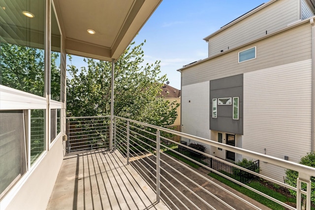 312 Eado Park Cir, Houston, TX 77020 - view of wooden deck