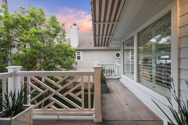 view of deck at dusk