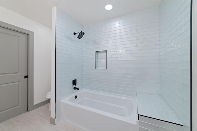 11931 S Red Cedar Cir, The Woodlands, TX 77380 - full bathroom featuring toilet, wood finished floors, shower / bathtub combination, and recessed lighting
