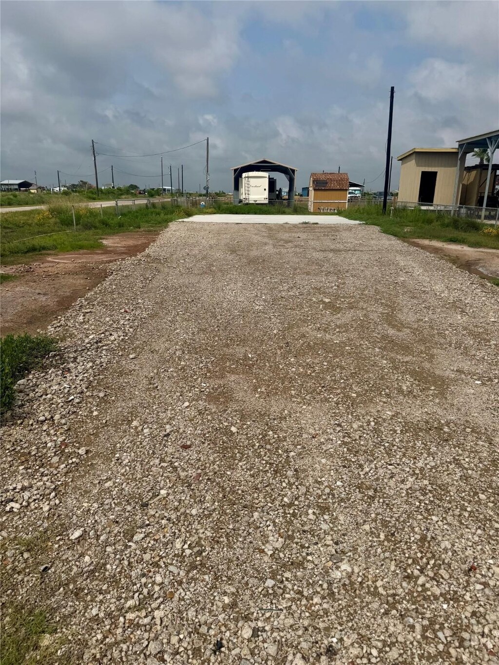 6226 White Cap St, Sargent, TX 77414