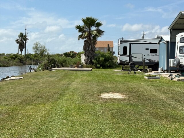 1283 N Monkhouse Dr, Port Bolivar, TX 77650