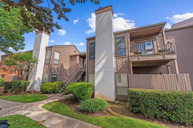 1201 Bering Dr Unit 28, Houston, TX 77057 - view of property featuring stairs
