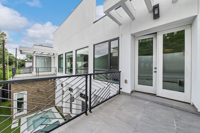 2703 Westgrove Ln, Houston, TX 77027 - balcony with a patio area