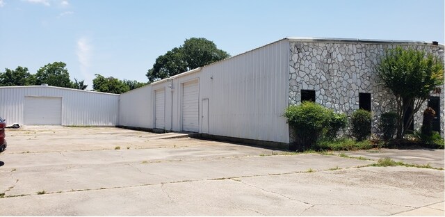 10210 Fulton St, Houston, TX 77076