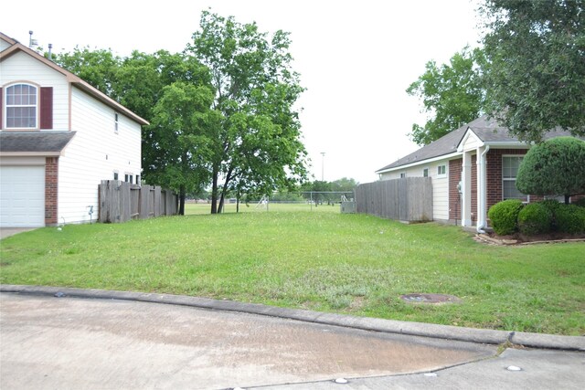 13611 Padgett Dr, Sugar Land, TX 77498 - photo 5