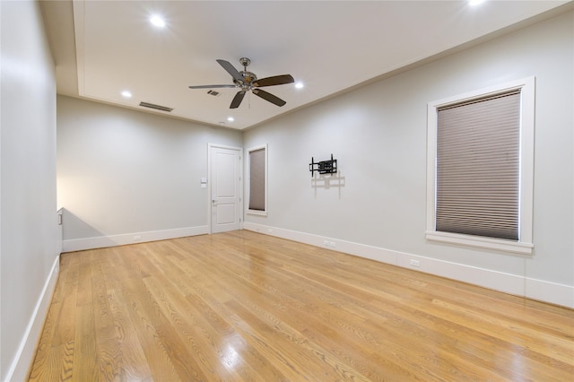1509 Caywood Ln Unit C, Houston, TX 77055 - unfurnished room featuring a ceiling fan, light wood finished floors, baseboards, and recessed lighting
