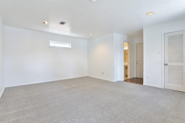 2427 Willowby Dr, Houston, TX 77008 - spare room featuring recessed lighting, baseboards, visible vents, and carpet