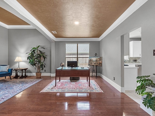5410 Bur Oak Dr, Pasadena, TX 77505 - office area featuring a textured ceiling, wood finished floors, and ornamental molding