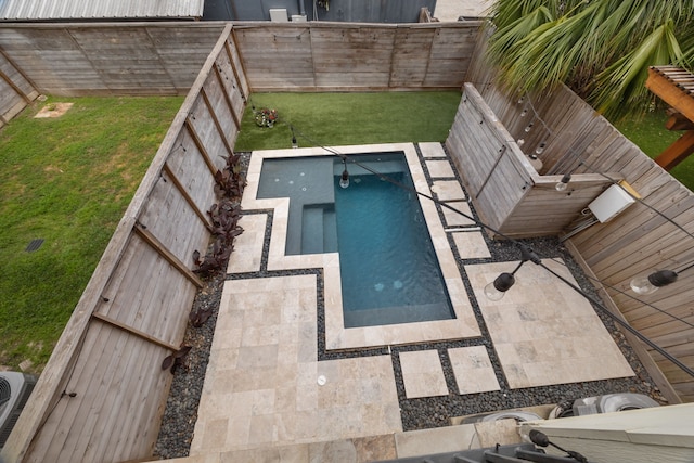 5212 Lillian St, Houston, TX 77007 - view of pool