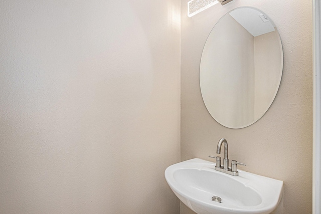 15242 Shapiro Springs Ln, Houston, TX 77095 - bathroom featuring a sink