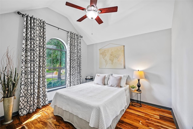 3226 Glen Forest Rd, Montgomery, TX 77356 - bedroom with lofted ceiling, wood finished floors, ceiling fan, and baseboards
