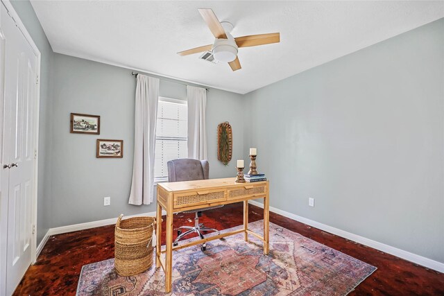 3226 Glen Forest Rd, Montgomery, TX 77356 - office area featuring baseboards and a ceiling fan